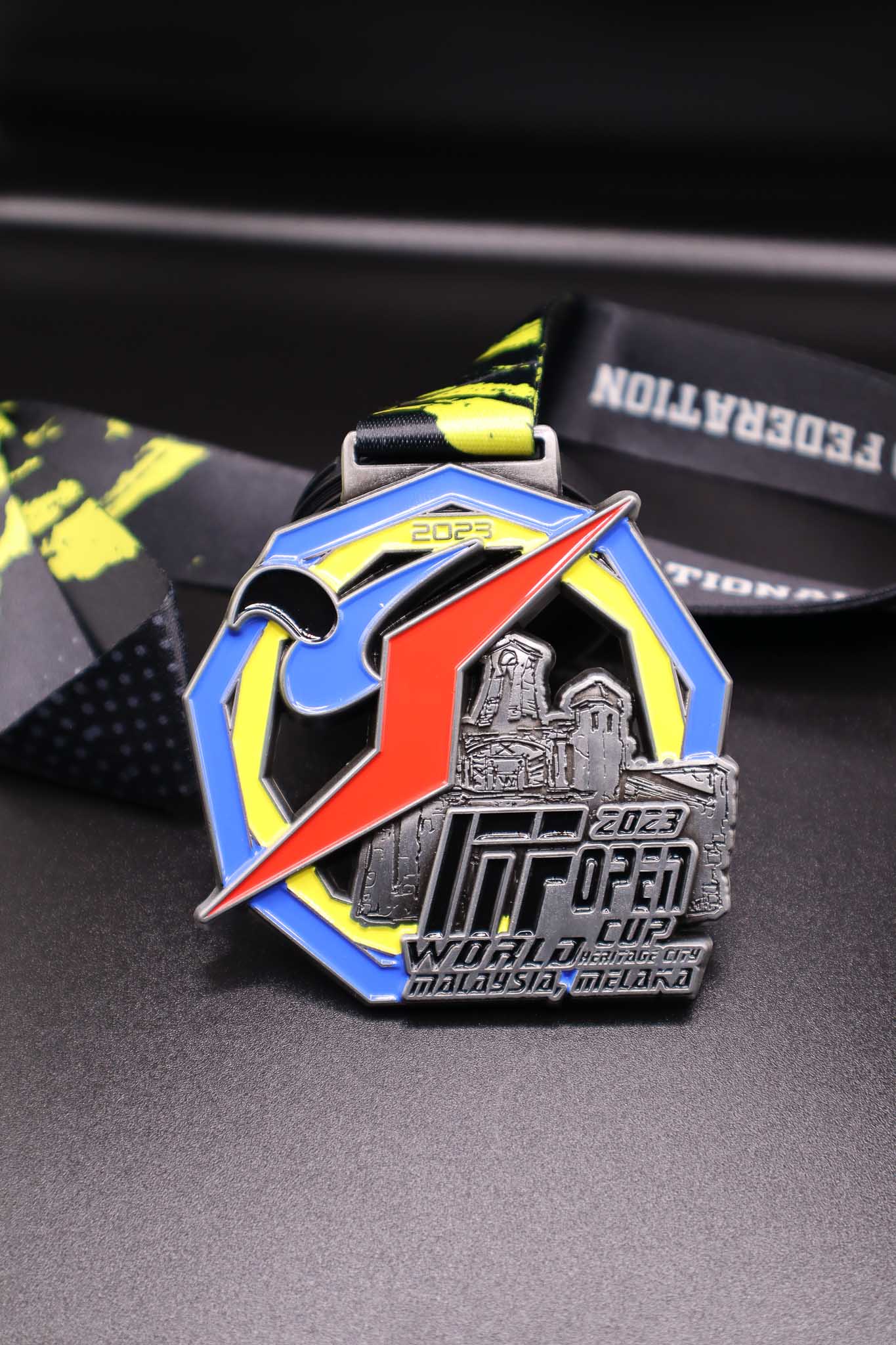 custom zink medal-3